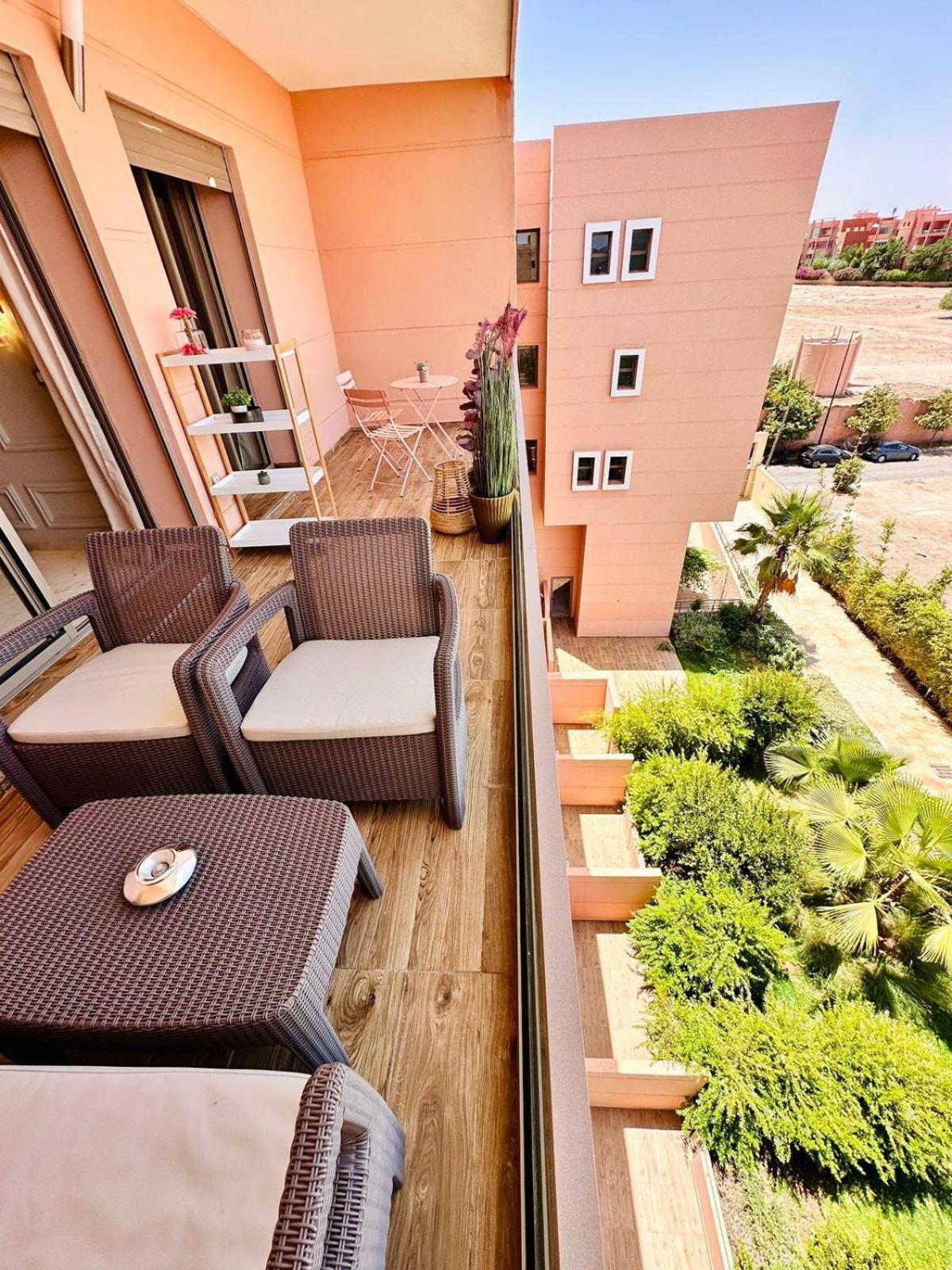 Appartement Luxueux Avec Piscine 10 Minutes Du Centre Ville Marrakesh Exterior foto